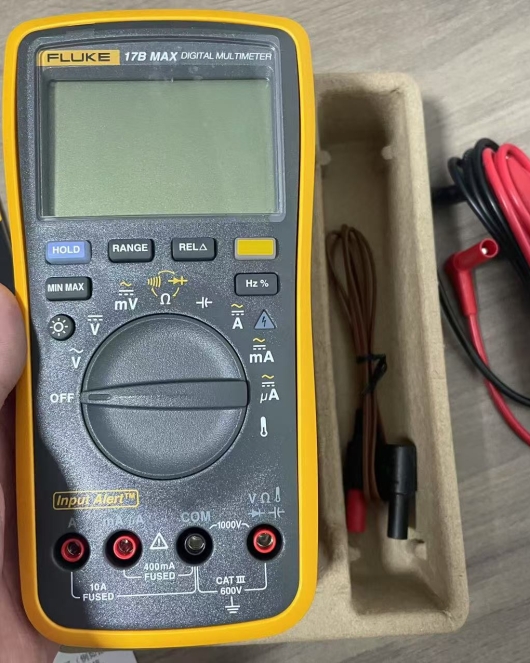 Digital Multimeter Fluke 17B MAX 
